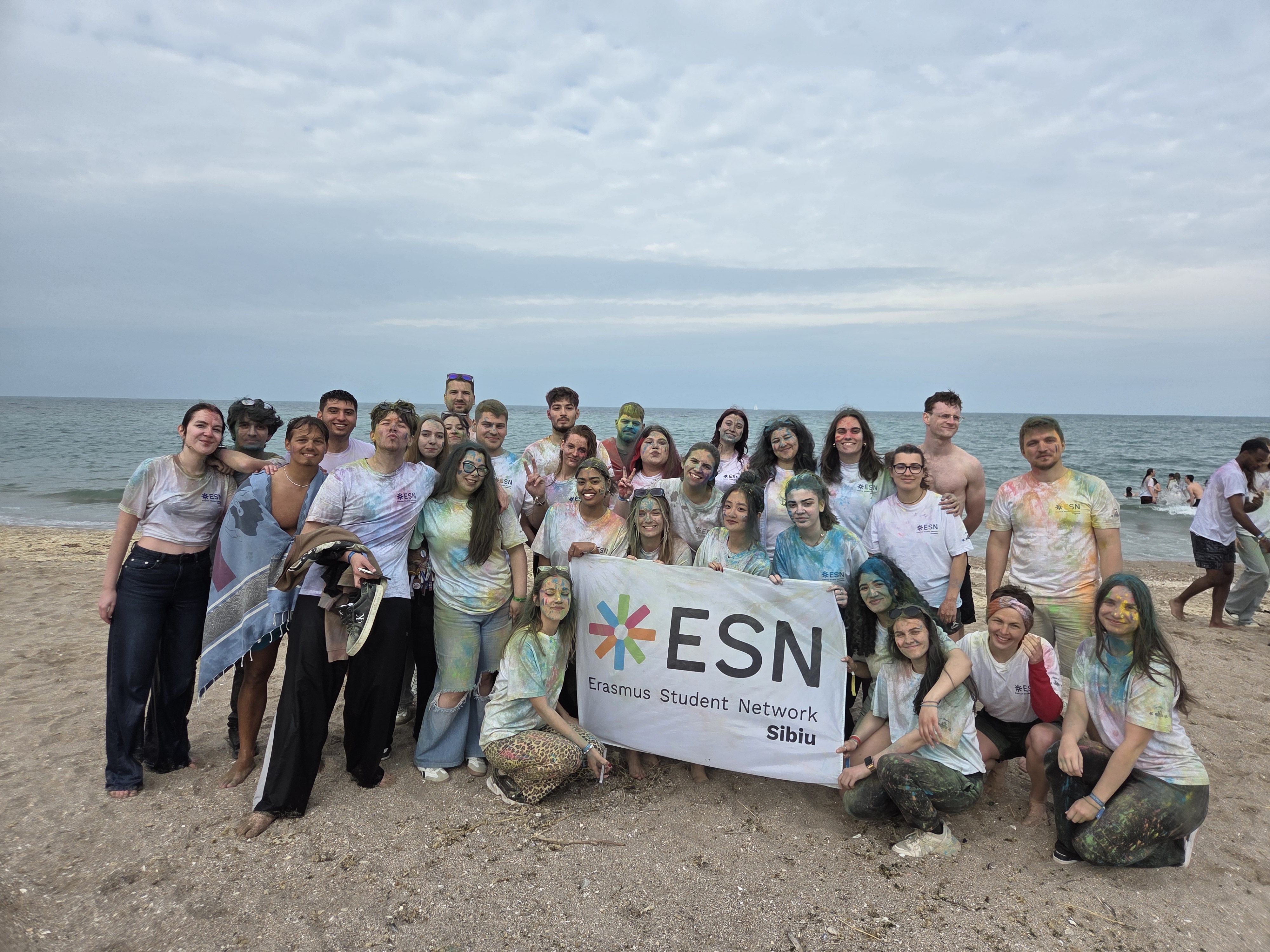 Group photo of ESN Sibiu Volunteers and Erasmus Students during the 2026 Escape to Vama Veche event